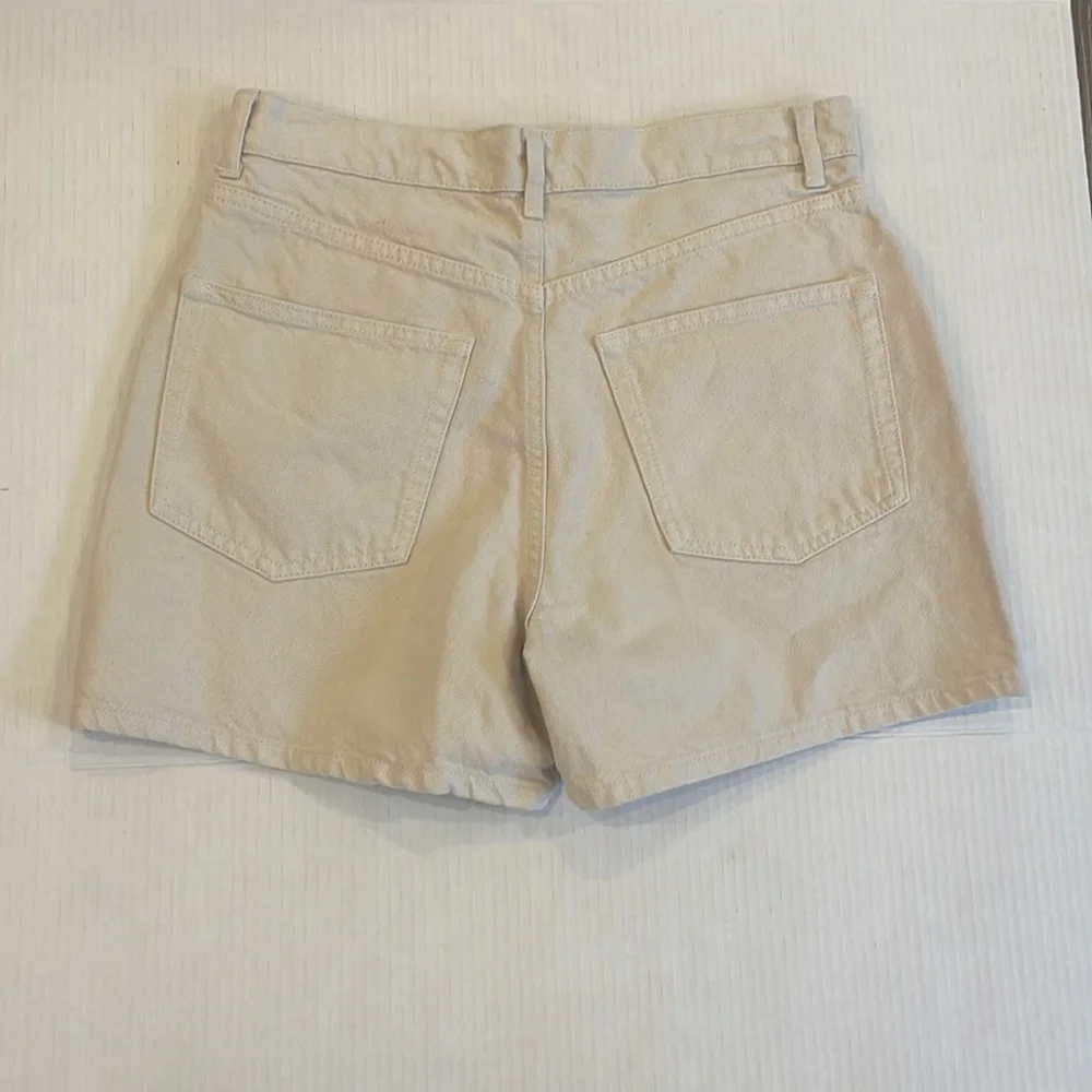NWOT REFORMATION AMY BUTTON FLY HIGH RISE JEAN DENIM SHORTS BONE WASH Size 29 - Picture 9 of 15